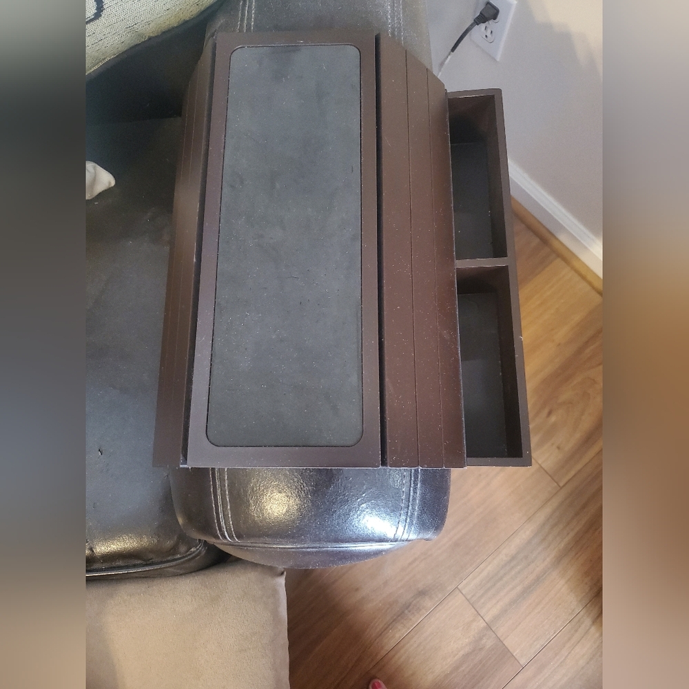 Brown Armrest Organizer with Tray Great Condition